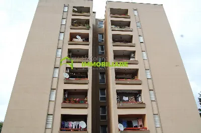 Appartamento in vendita a Cisterna di Lati... - foto 1