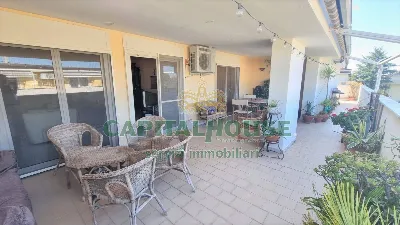 Appartamento in vendita a Caserta, Centro - foto 1