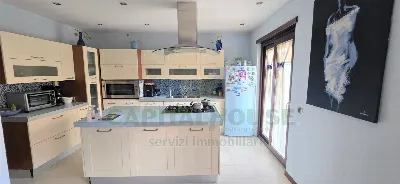 Appartamento in vendita a Caserta, Centro - foto 3