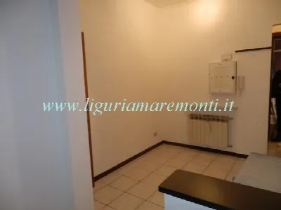 Appartamento in vendita a Savona, Centro s... - foto 8