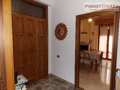 Appartamento in vendita a Monsampolo del T... - foto 1