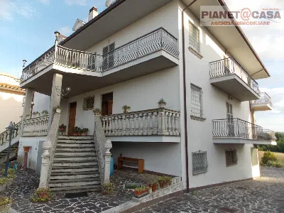 Appartamento in vendita a Castorano - foto 1