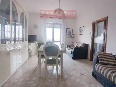 Appartamento a Canosa di Puglia