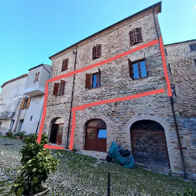 Appartamento in vendita a Santa Vittoria i... - foto 2