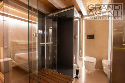Appartamento in vendita a Verona, Centro - foto 2