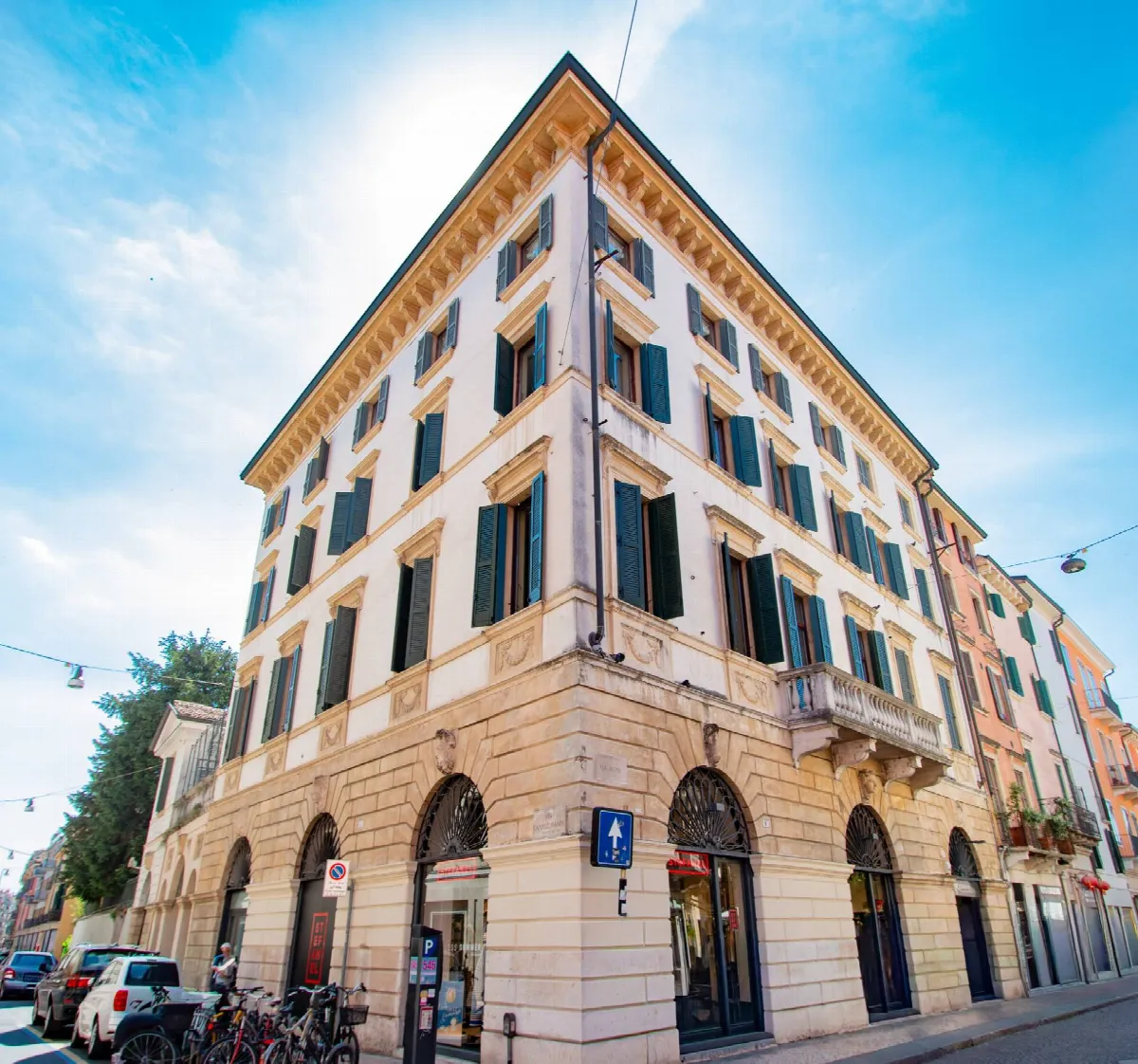 Appartamento in vendita a Verona, Centro - foto 2
