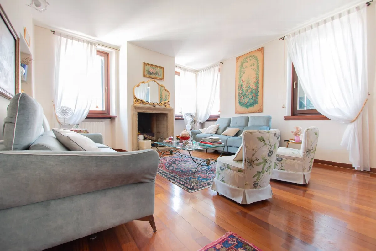 Appartamento in vendita a Verona, Centro - foto 4