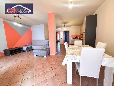 Appartamento in vendita a Desenzano del Ga... - foto 2