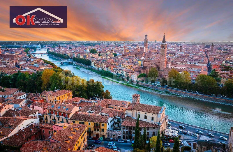 Appartamento in vendita a Verona, Centro - foto 1