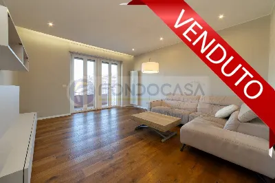 Appartamento in vendita a Milano, Udine, L... - foto 1