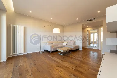 Appartamento in vendita a Milano, Udine, L... - foto 3