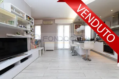 Appartamento in vendita a Milano, Udine, L... - foto 1