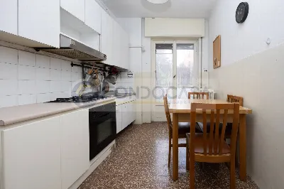 Appartamento in vendita a Milano, Udine, L... - foto 2