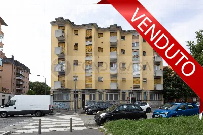 Appartamento in vendita a Milano, Famagost... - foto 1