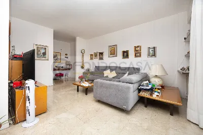 Appartamento in vendita a Milano, Udine, L... - foto 6