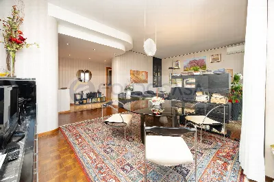 Appartamento in vendita a Milano, Udine, L... - foto 2