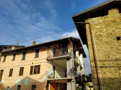Appartamento in vendita a Castronno - foto 1