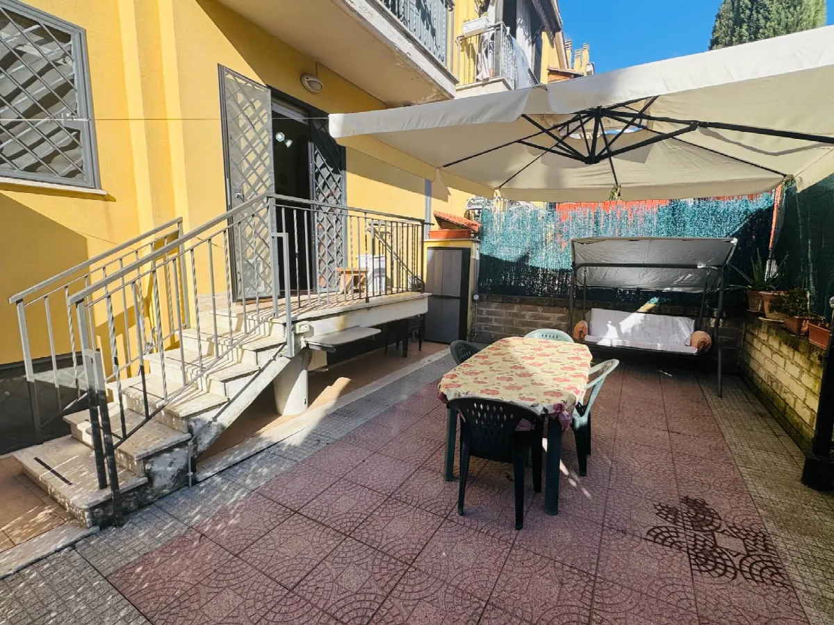 Appartamento in vendita a Roma, Trigoria, Castel Romano - foto 2