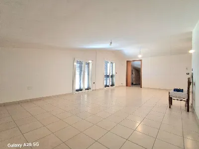 Appartamento in vendita a Montenero di Bis... - foto 2