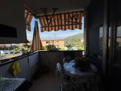 Appartamento in vendita a Pietrasanta - foto 2