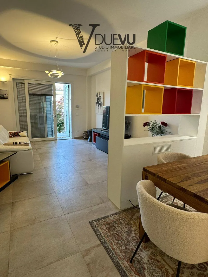 Appartamento in vendita a Montignoso - foto 1