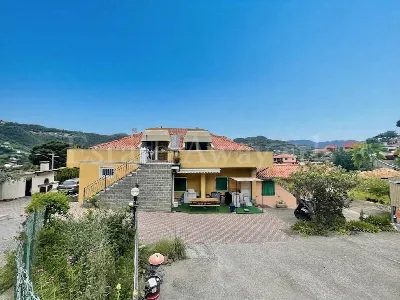 Appartamento in vendita a Camporosso - foto 2
