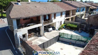 Appartamento in vendita a Lograto - foto 1