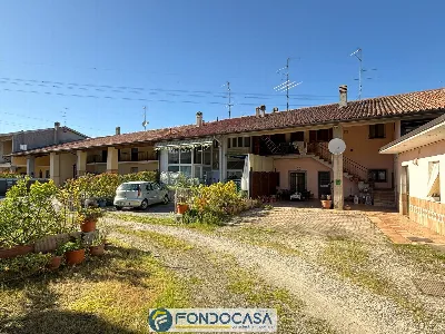 Appartamento in vendita a Cazzago San Mart... - foto 2