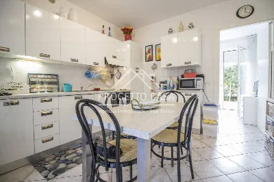 Appartamento in vendita a Pietrasanta - foto 5