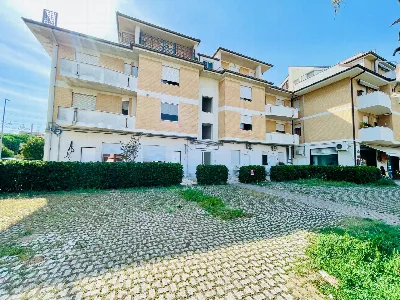 Appartamento in vendita a Porto Sant'Elpid... - foto 1