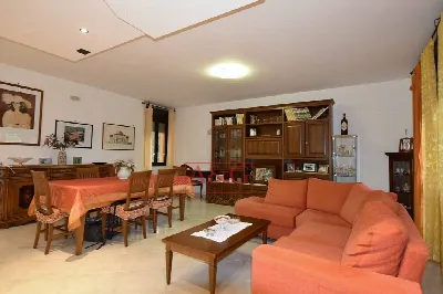 Appartamento in vendita a Sarnano - foto 2