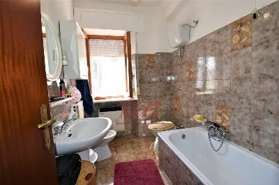 Appartamento in vendita a Montemonaco - foto 8