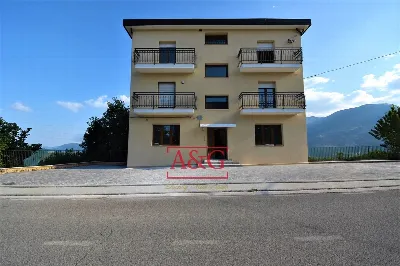 Appartamento in vendita a Montemonaco - foto 1