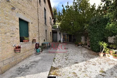 Appartamento in vendita ad Amandola - foto 3