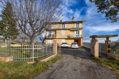 Appartamento in vendita a Santa Vittoria i... - foto 2