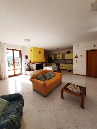 Appartamento in vendita a Monterubbiano - foto 1