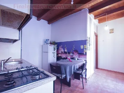 Appartamento in vendita a Verona, Santa Lu... - foto 9