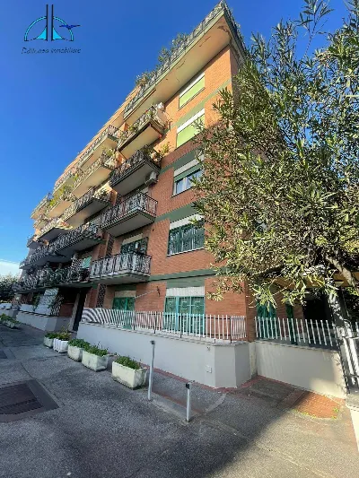 Appartamento in vendita a Roma, Alessandri... - foto 1
