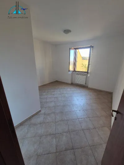 Appartamento in vendita a Fara in Sabina - foto 4
