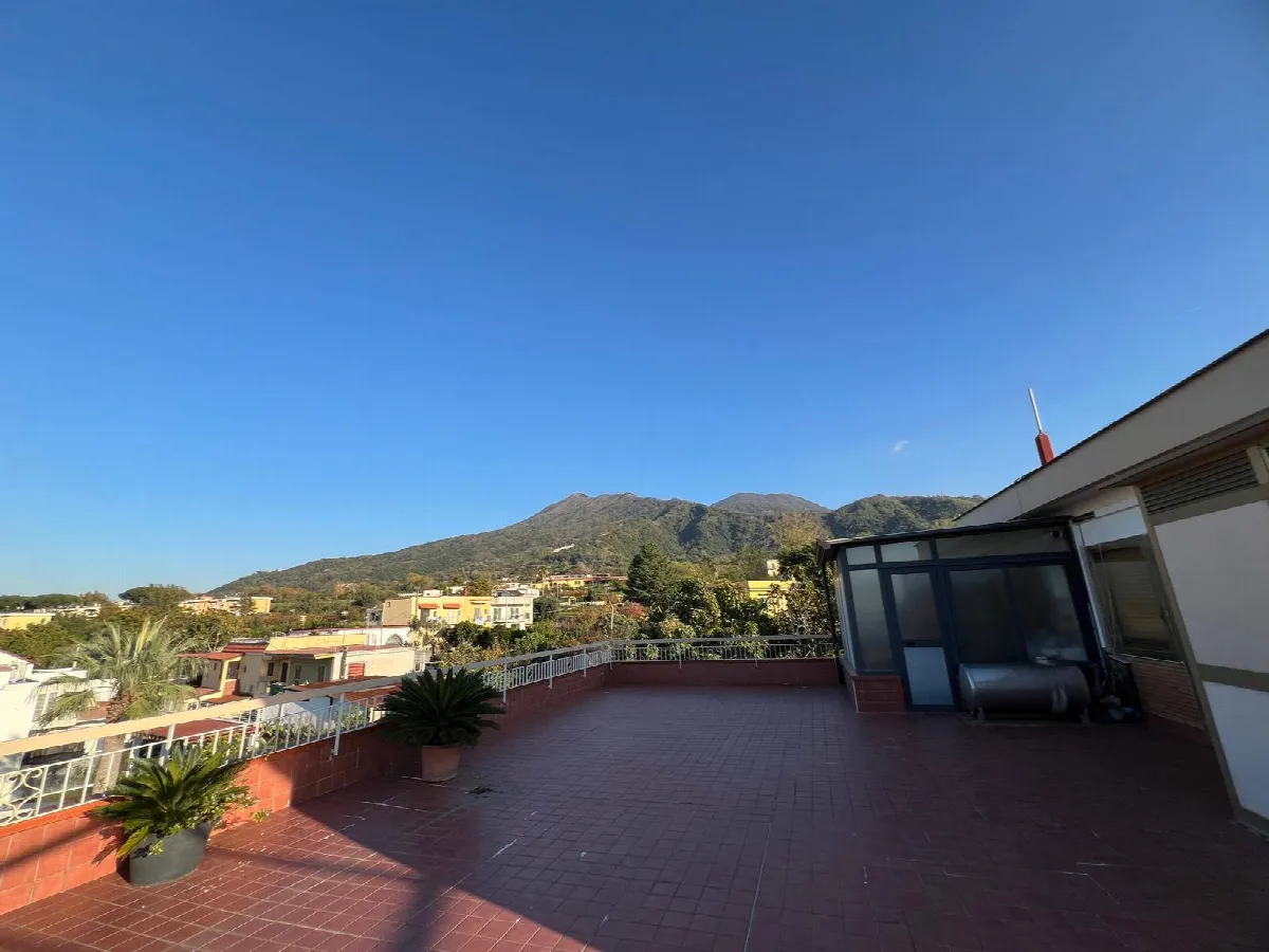 Attico in vendita a San Sebastiano al Vesuvio - foto 2