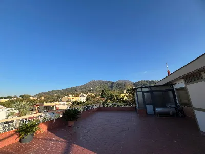 Attico in vendita a San Sebastiano al Vesu... - foto 1