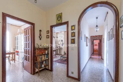 Appartamento in vendita a Brindisi, Centro... - foto 1