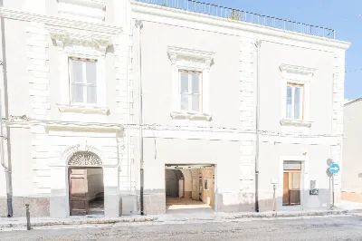 Appartamento in vendita a Brindisi, Centro... - foto 1