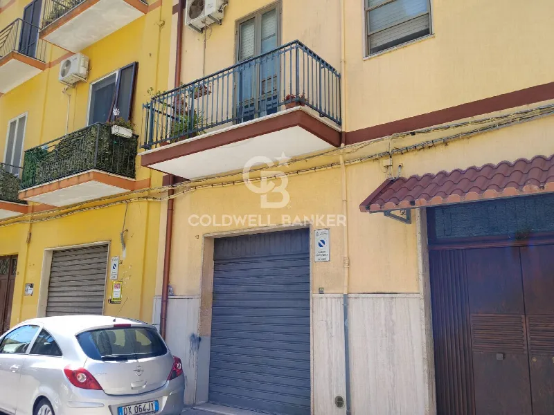 Appartamento in vendita a Brindisi, Centro Storico, Cappuccini, Commenda - foto 1