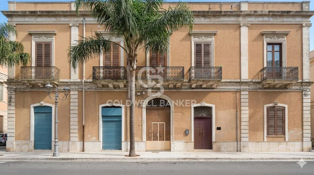 Appartamento in vendita a Brindisi, Centro Storico, Cappuccini, Commenda - foto 2