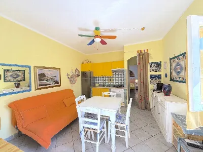 Appartamento in vendita a Trinità d'Agultu... - foto 8
