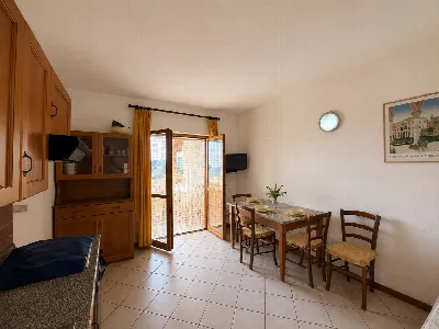 Appartamento in vendita a Trinità d'Agultu... - foto 5