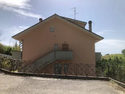 Appartamento in vendita a Palmiano - foto 1