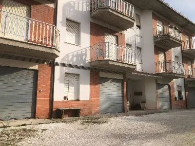 Appartamento in vendita a Santa Vittoria i... - foto 2