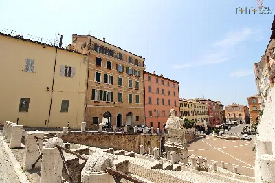 Appartamento in vendita a Ancona, Centro - foto 2